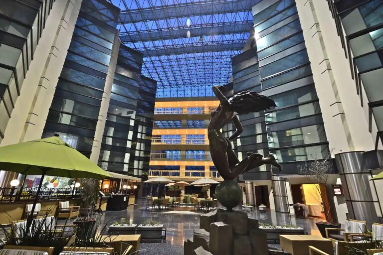 31111 hotel mision pachuca 768x512