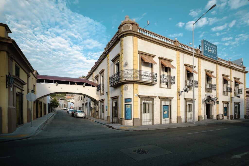 31309 hotel suites kino 1024x683