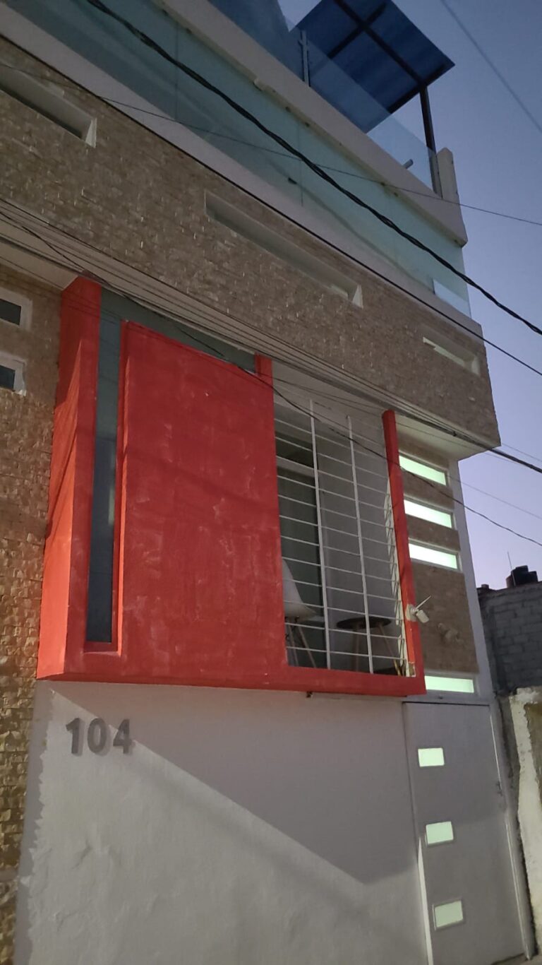 31549 hospedaje casa vazquez 768x1366