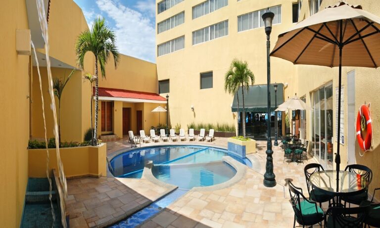 31760 hotel hostal de cortes veracruz 768x461