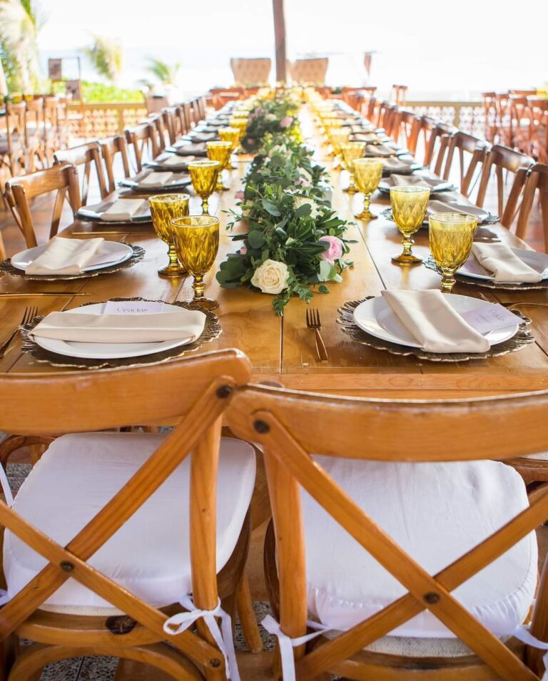 32730 party time ixtapa 768x955