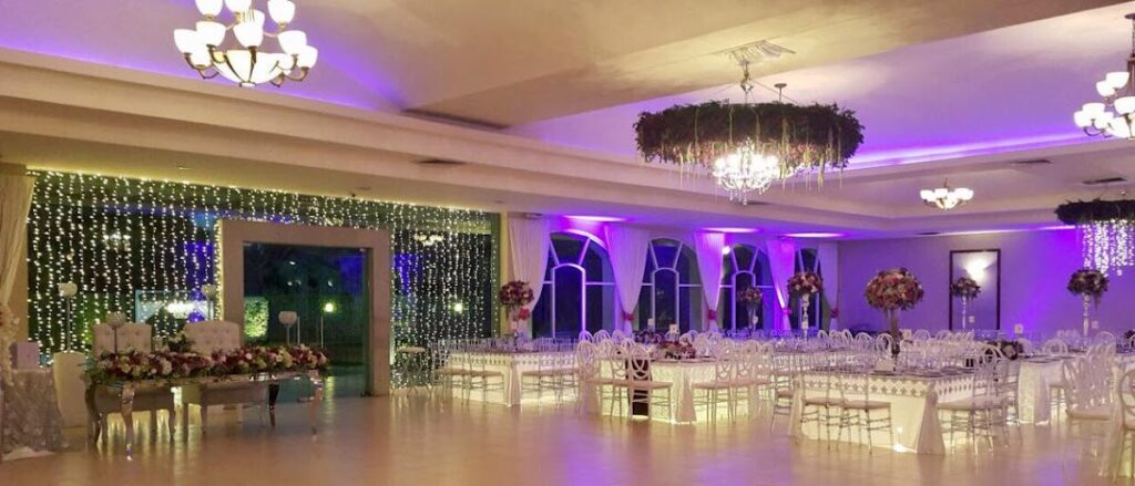 33023 salon casa magna 1024x439