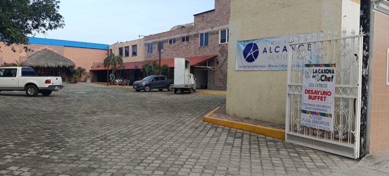 33194 casa reyes banquetes 768x347