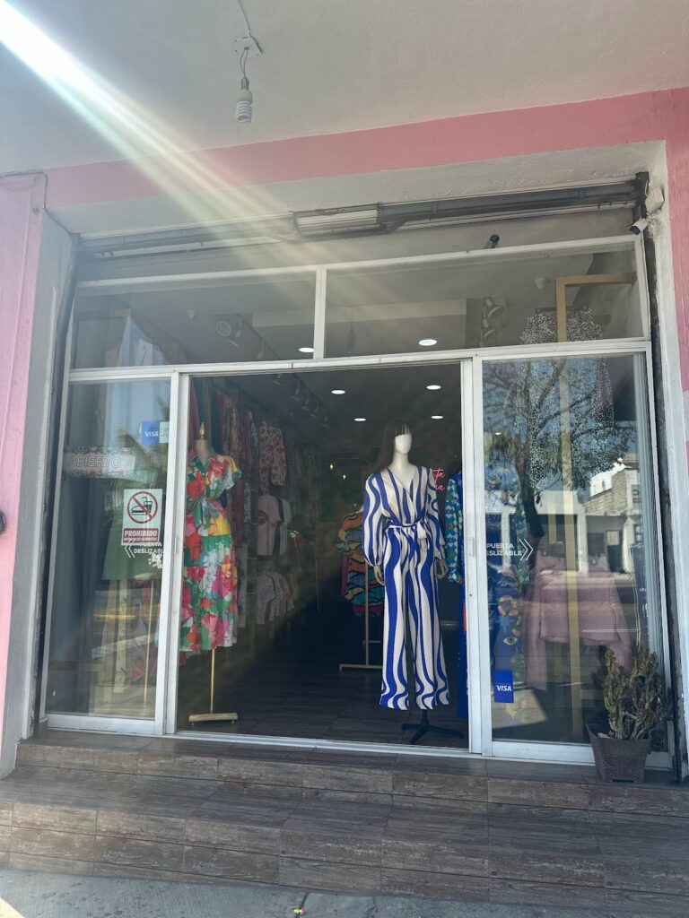 34510 km boutique 768x1024