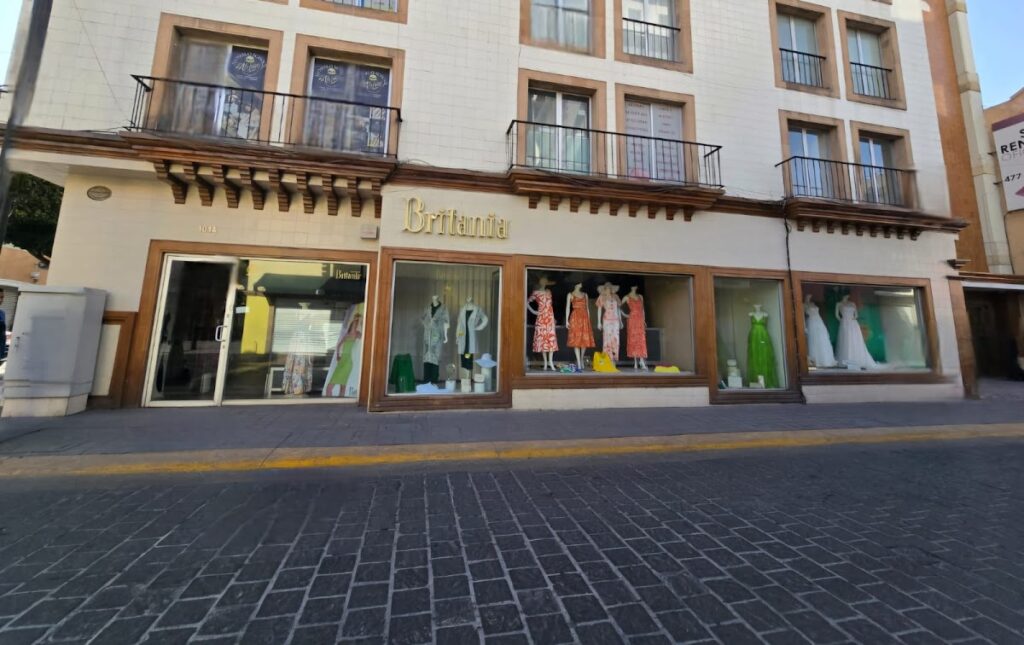 34543 boutique britania centro 1024x645