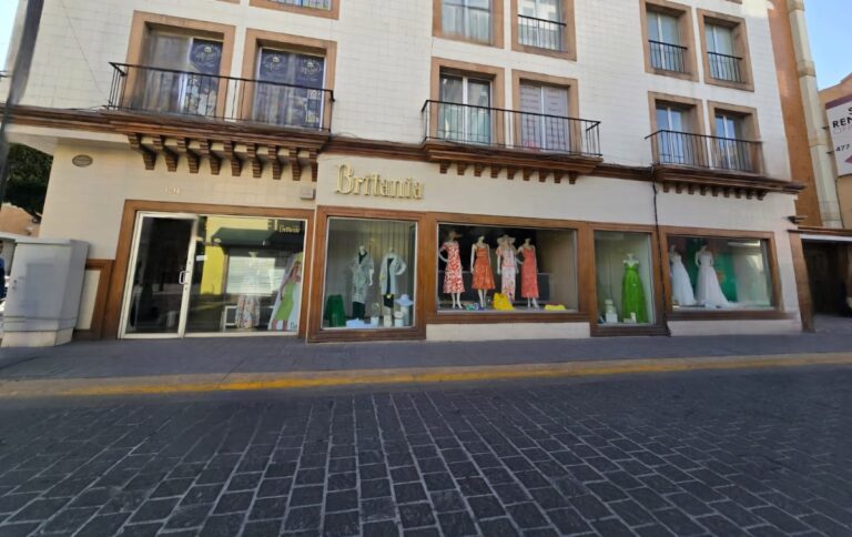 34543 boutique britania centro 768x484