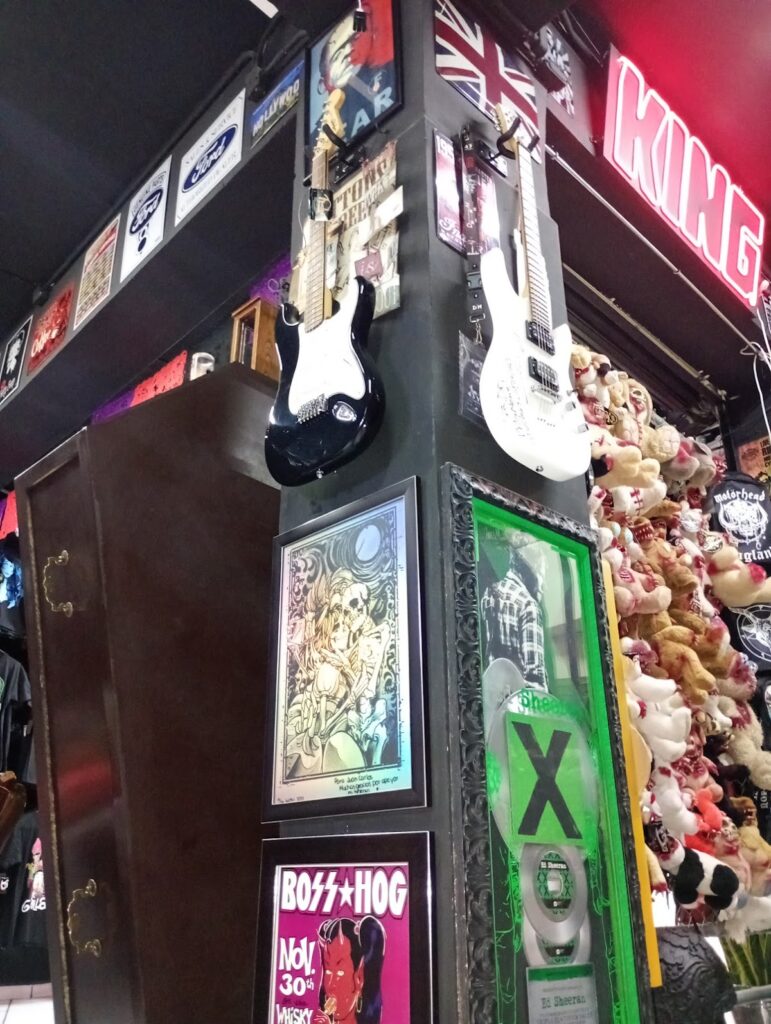 34588 king monster tlalnepantla 771x1024