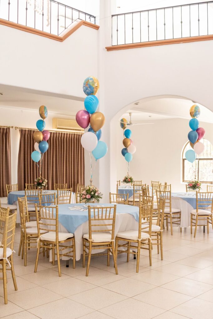 35189 gift shop 683x1024