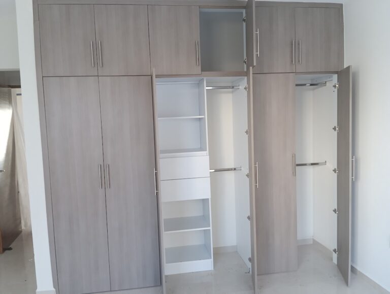 35845 carpinteria llamas 768x579