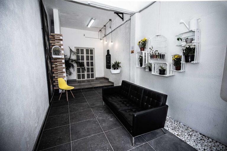 36476 veinte12 768x512