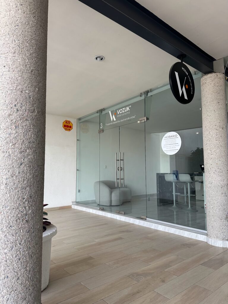 37604 vozuk interiorismo 768x1024