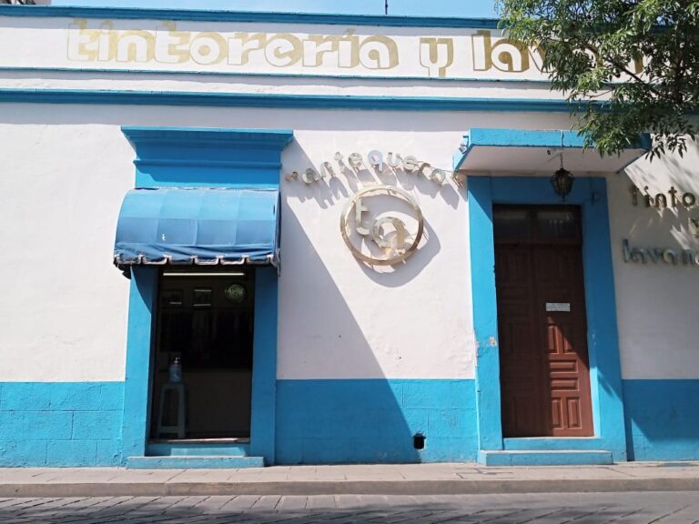 39405 antequera tintoreria y lavanderia 768x576