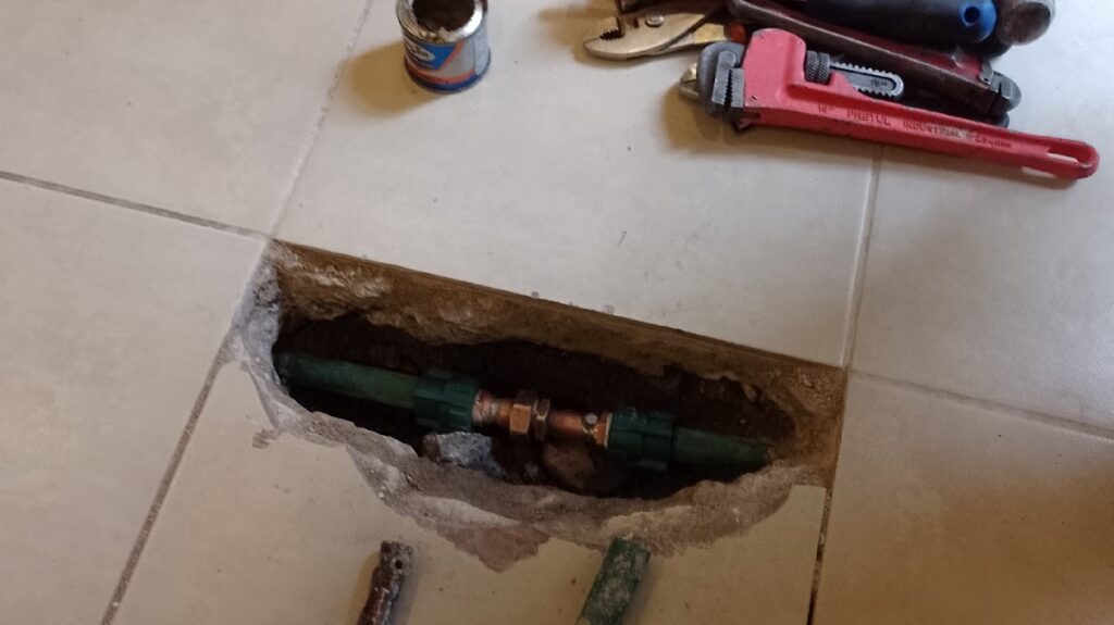 6674 plomeria velasco 1024x575