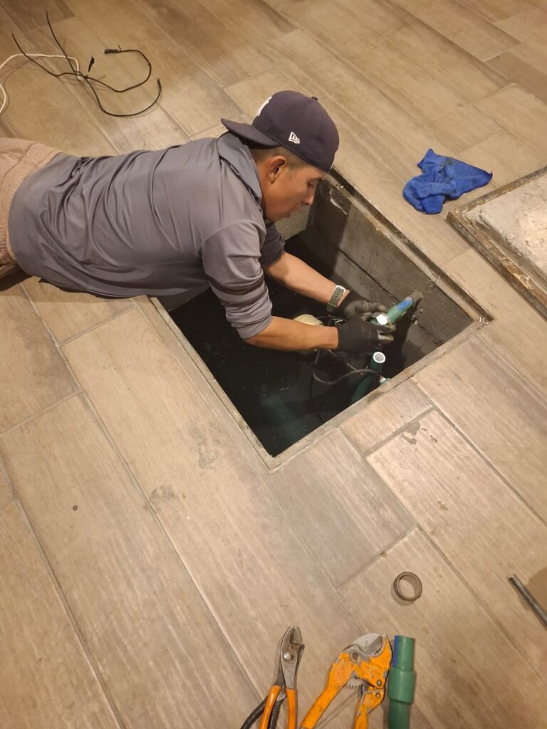 6939 servicios de plomeria en general 768x1024