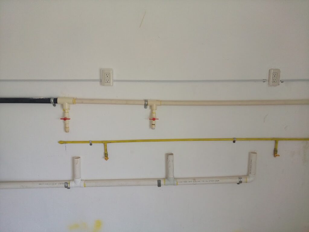 6964 multiservicios el amper plomeria electricidad 1024x768