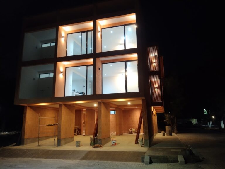 7159 mep mantenimiento electricidad y plomeria 768x576