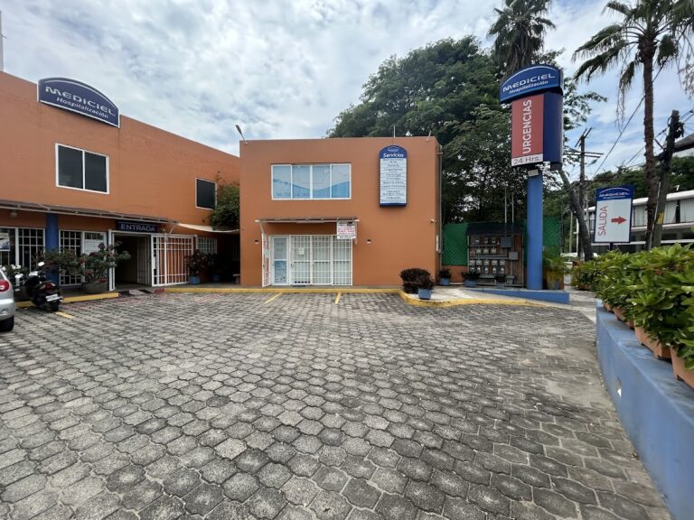 7830 clinica mediciel 768x576