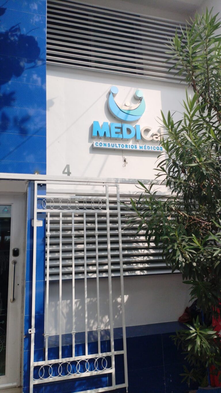 8024 dra elena guerra medicina general english spoken 768x1366