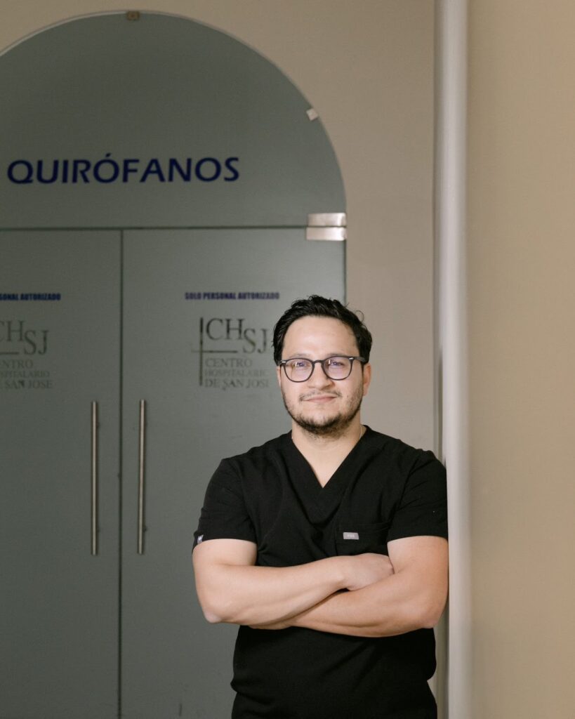 8202 dr. antonio gonzalez tovar 819x1024