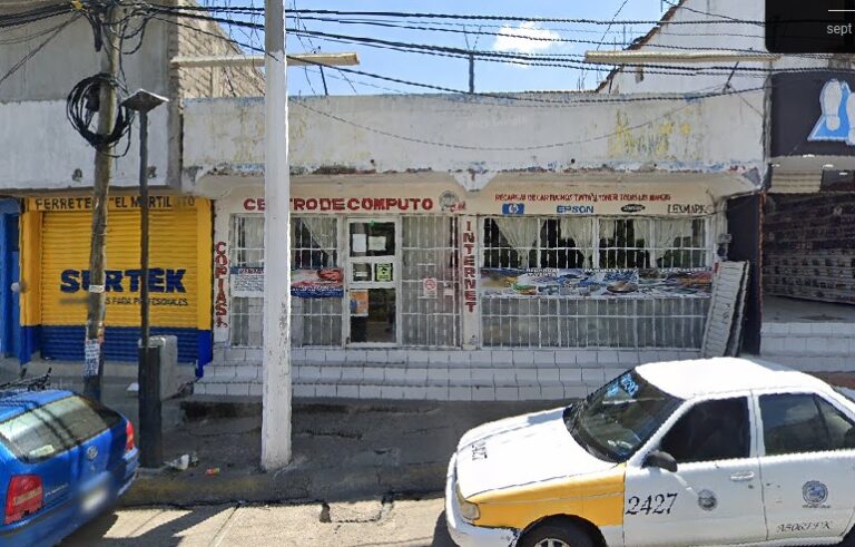 8453 centro de computo punto com 768x491