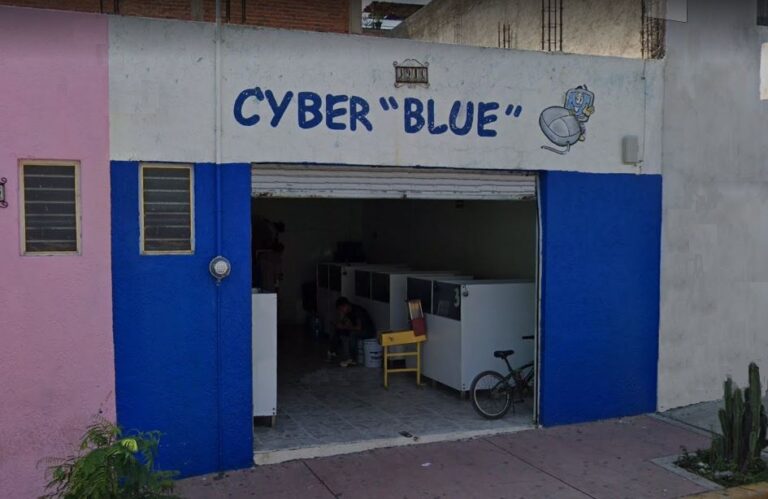 8530 cyberblue 768x499