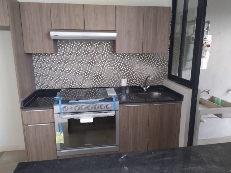 9202 construcciones s.ramos  768x576