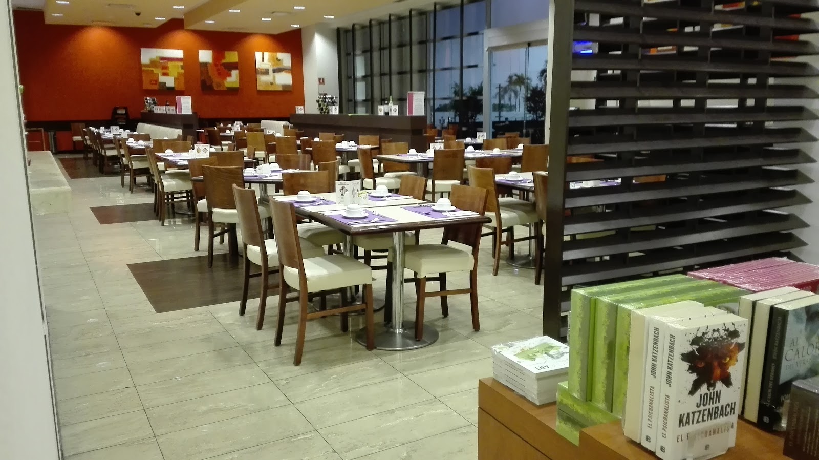 fanout-photo-1770412804543-7 fanout-photo-1770412804543-7