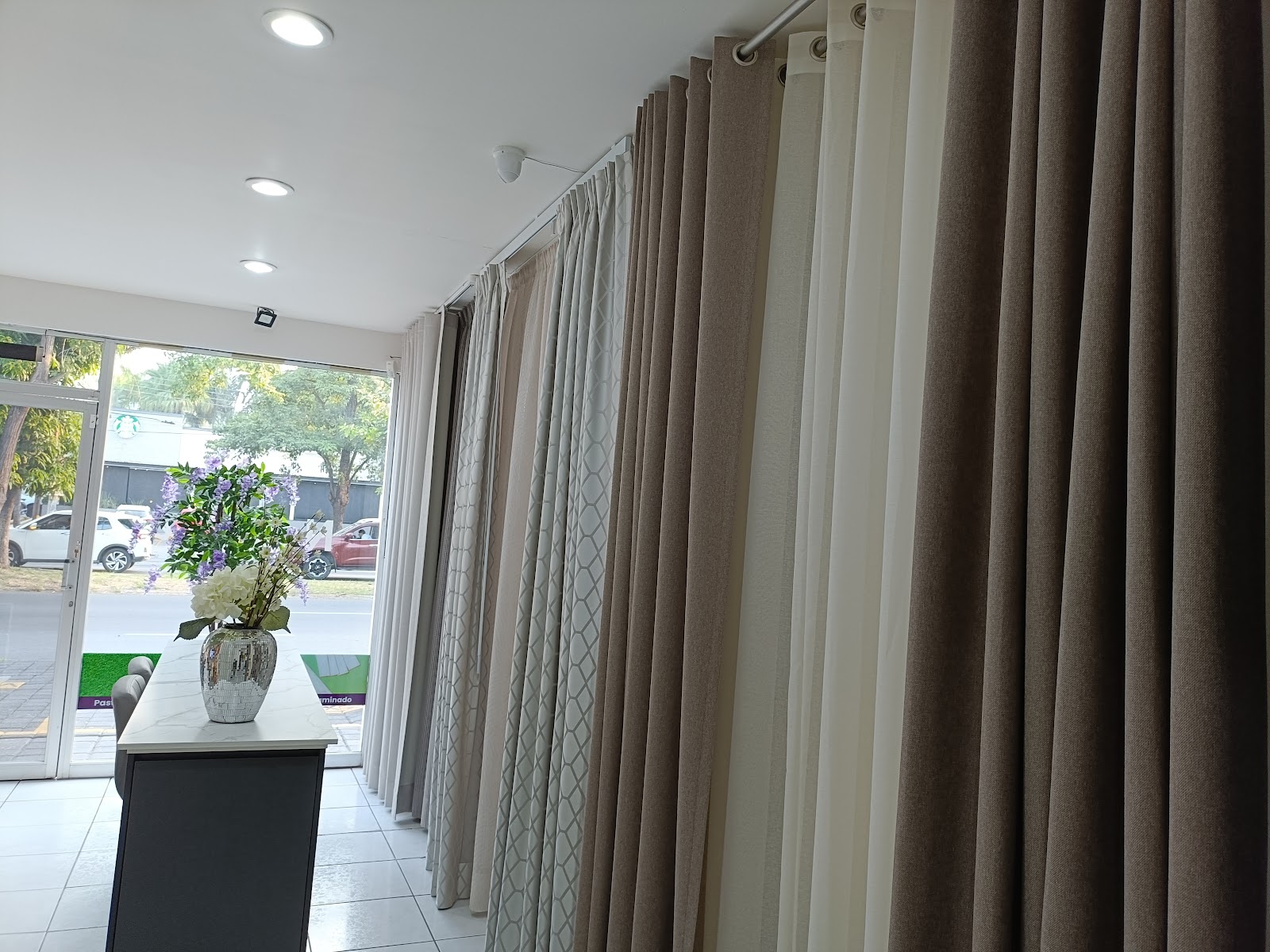 leetx-google-photo-1770179028538-4 leetx-google-photo-1770179028538-4