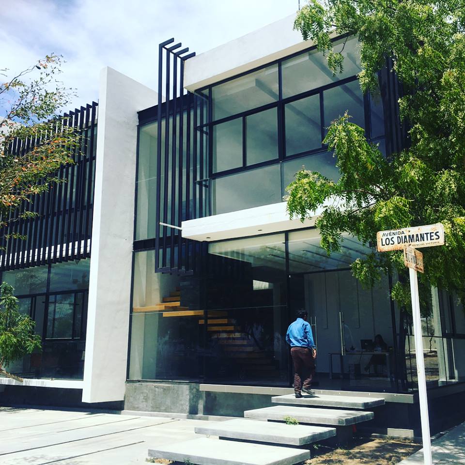 leetx-google-photo-46835-4 leetx-google-photo-46835-4