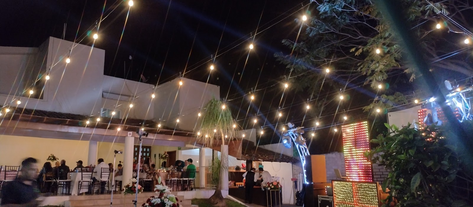 leetx-google-photo-48404-2 leetx-google-photo-48404-2