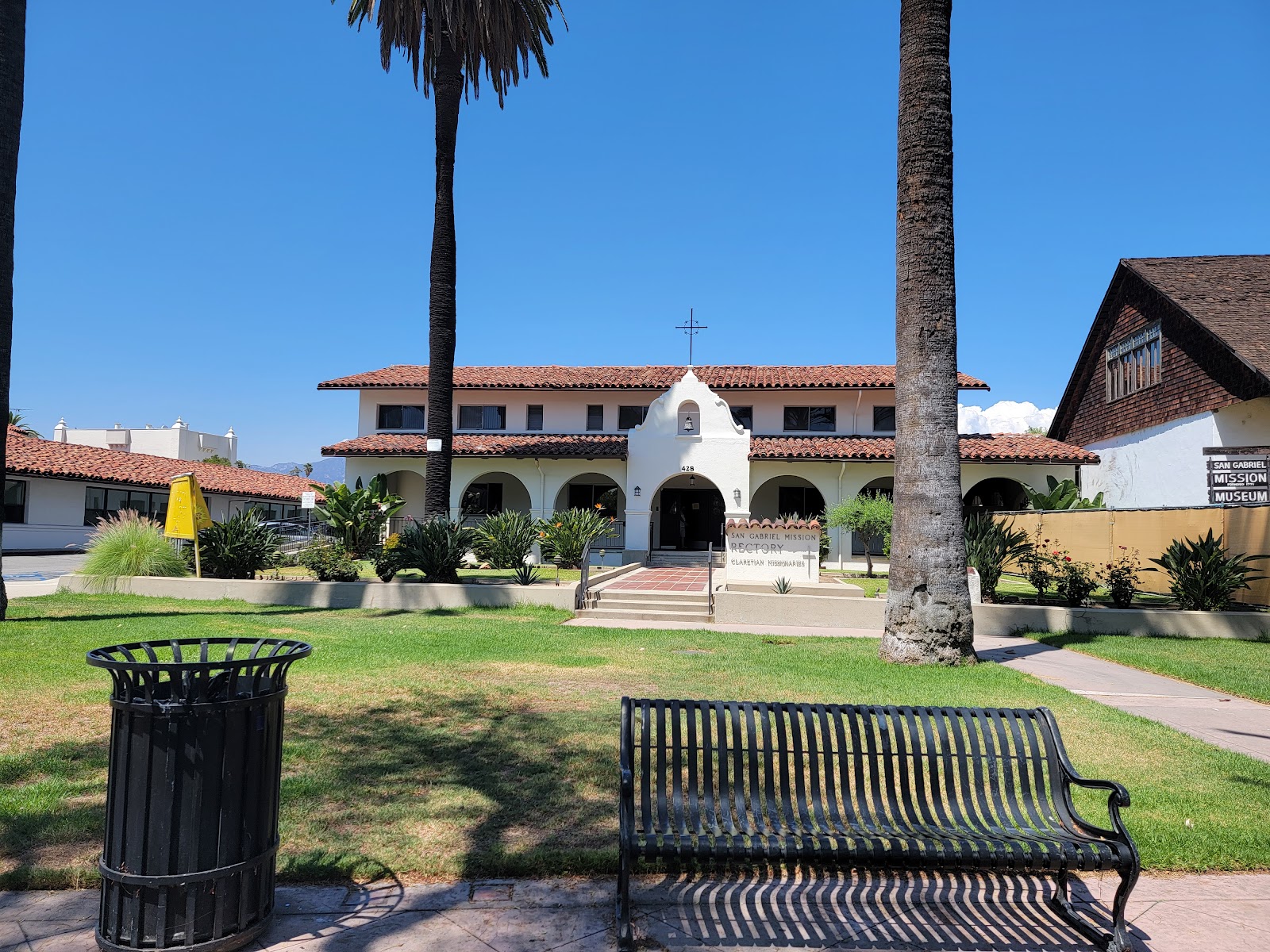 leetx-google-photo-48658-2 leetx-google-photo-48658-2