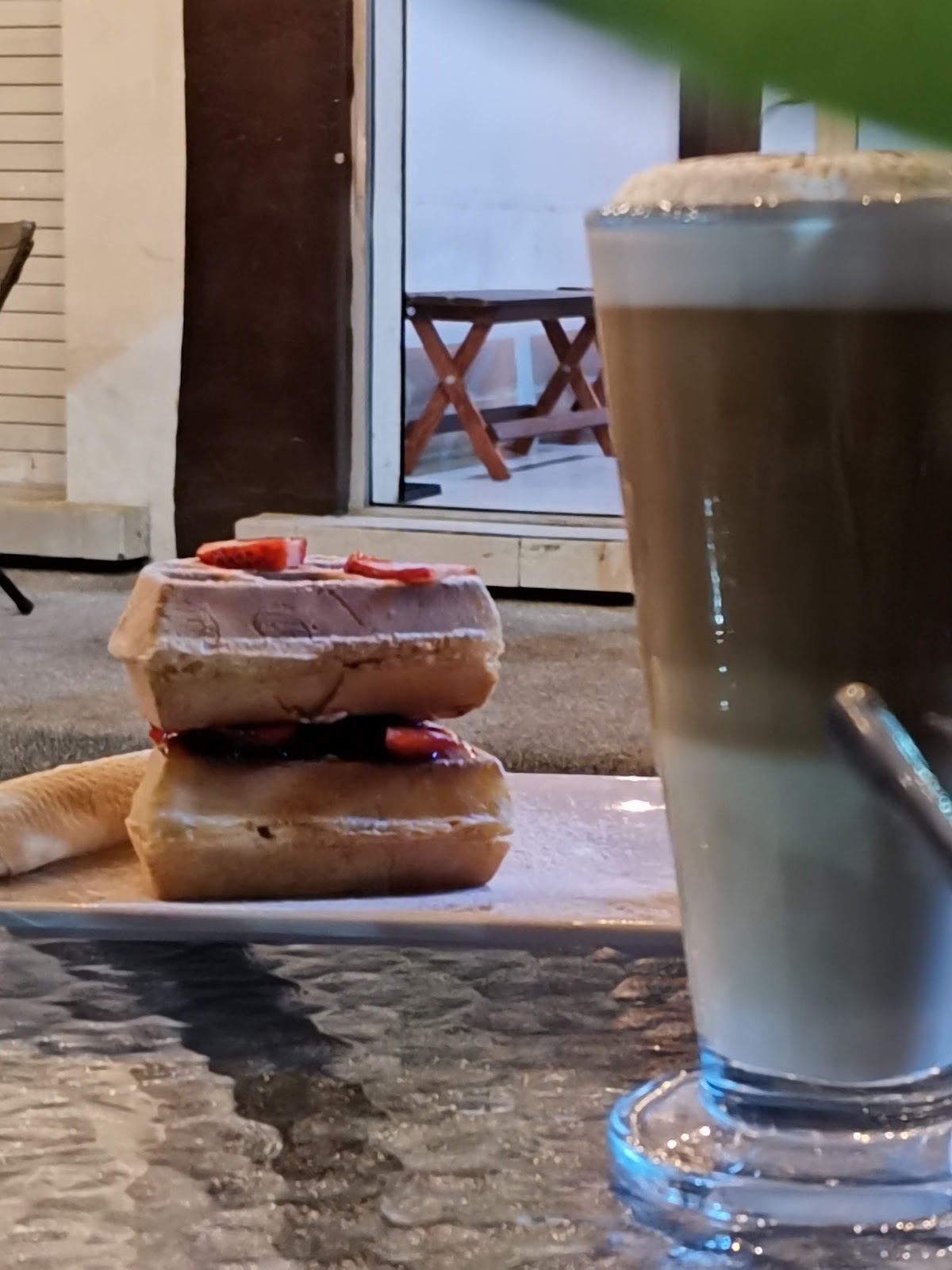 leetx-google-photo-52076-6 leetx-google-photo-52076-6